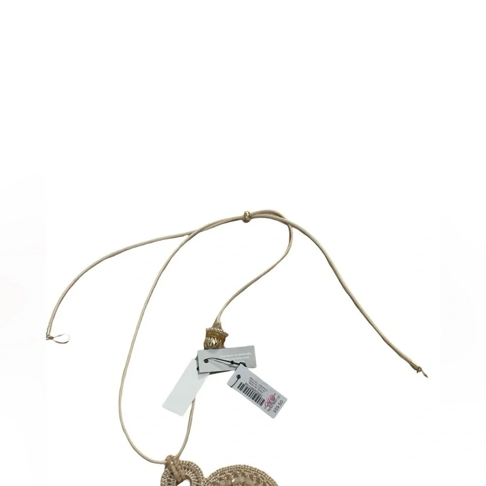 NWT Chico’s Crochet Adjustable Pendant Necklace Champagne/Cream/Tan